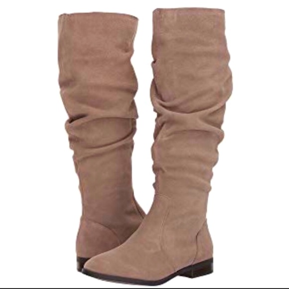 Steve Madden Beacon Suede Boots 